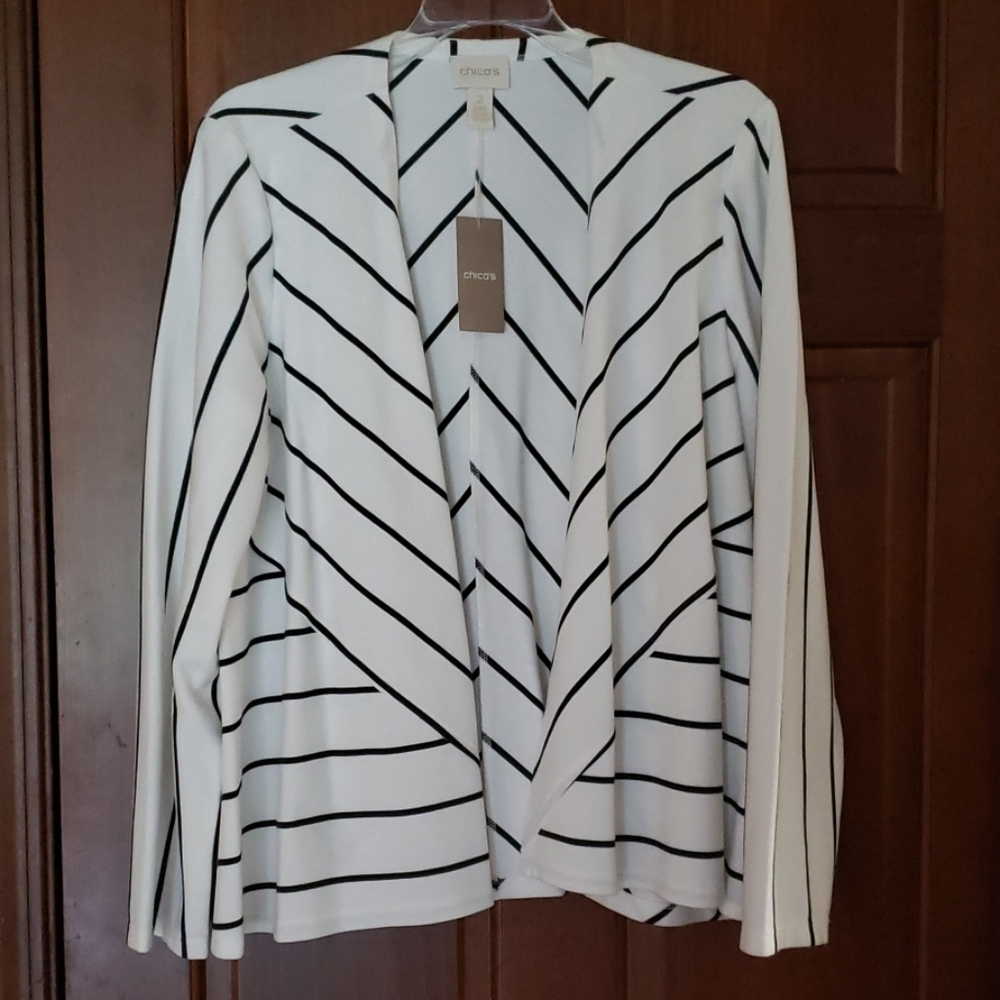 Chico's black and white jacket